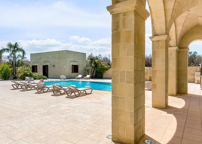 Masseria Cicale فيلة كاربينيانو سالينتينو